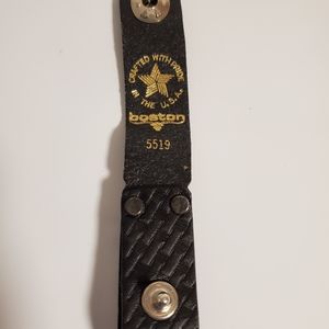 Boston Leather 5519 Handcuff strap black